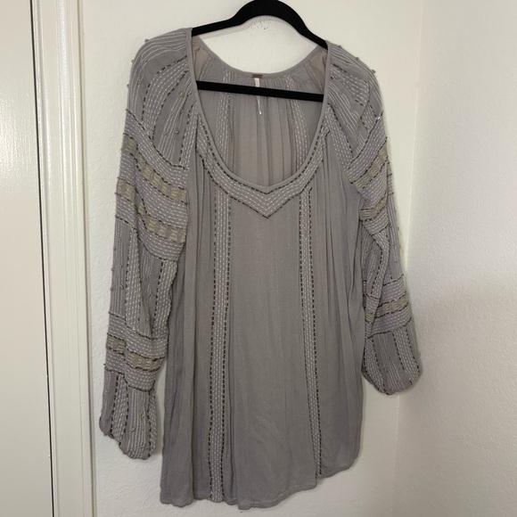 Free People Gray Beaded Embroidered Tunic Top size small - Picture 2 of 14